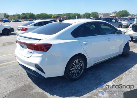 2022 Kia Forte Gt-Line из США, поврежденный, VIN 3KPF54AD6NE484646